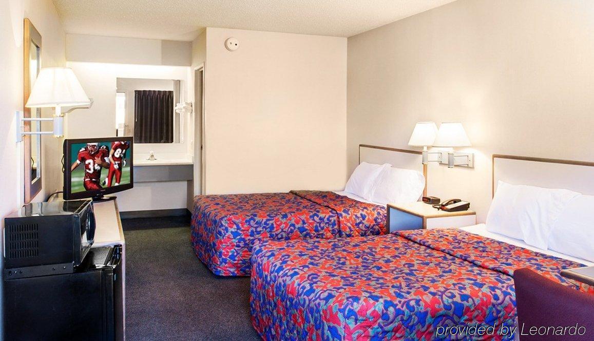 Red Roof Inn Michigan City Exterior foto